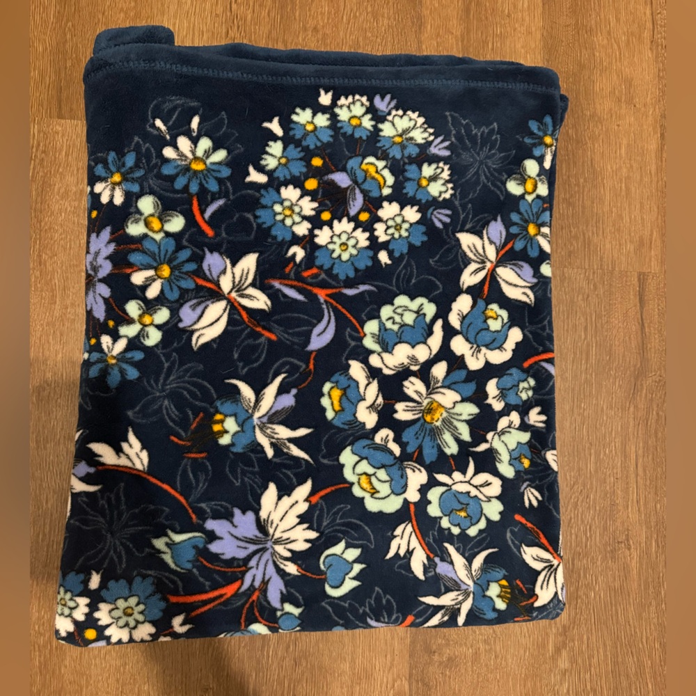 Vera Bradley Throw Blanket